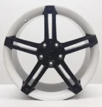 18-19 Inch 5 Holes Black White Lip High Performance Car Wheel Rim